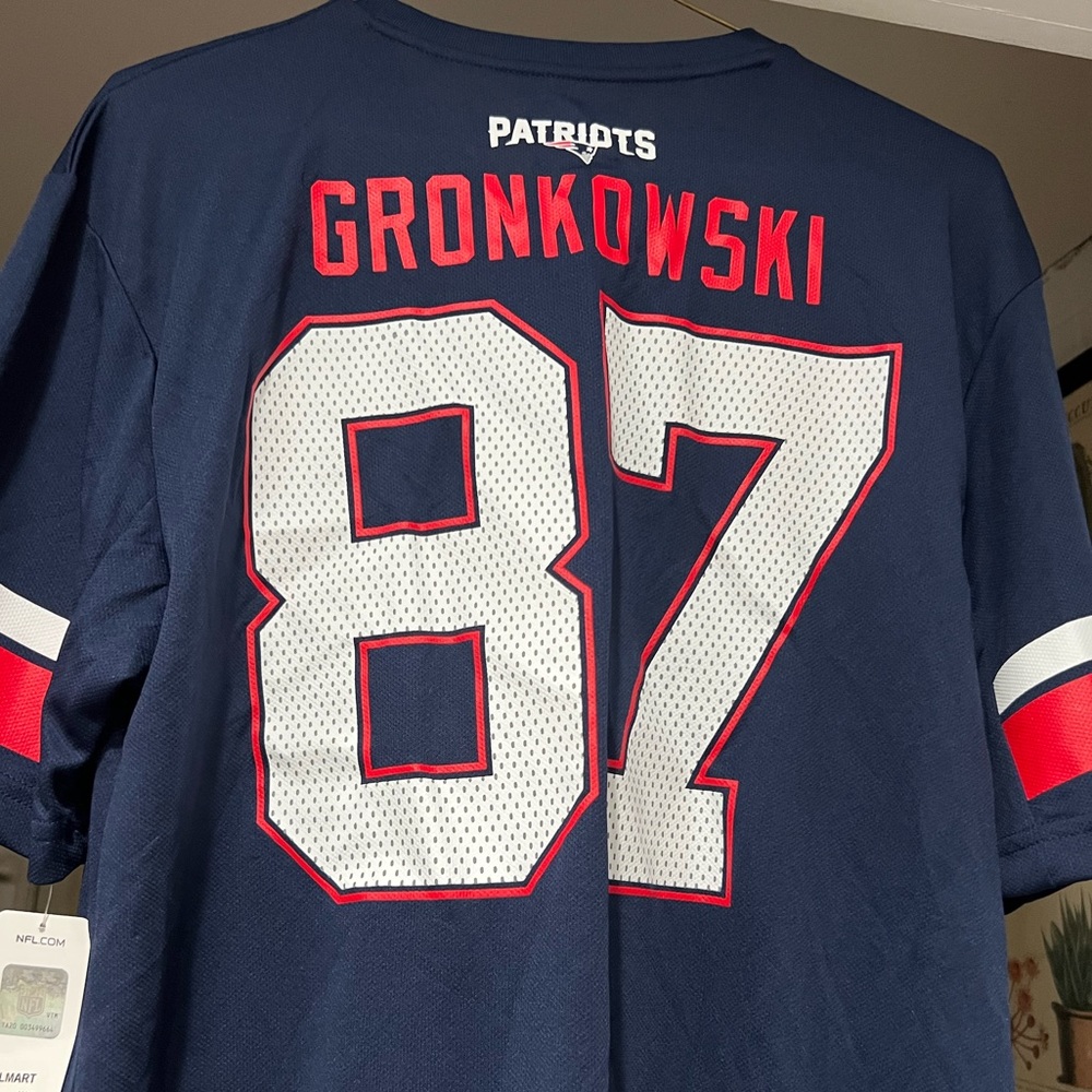 NWT Rob Gronkowski Patriots 87 Jersey Men’s Size M
